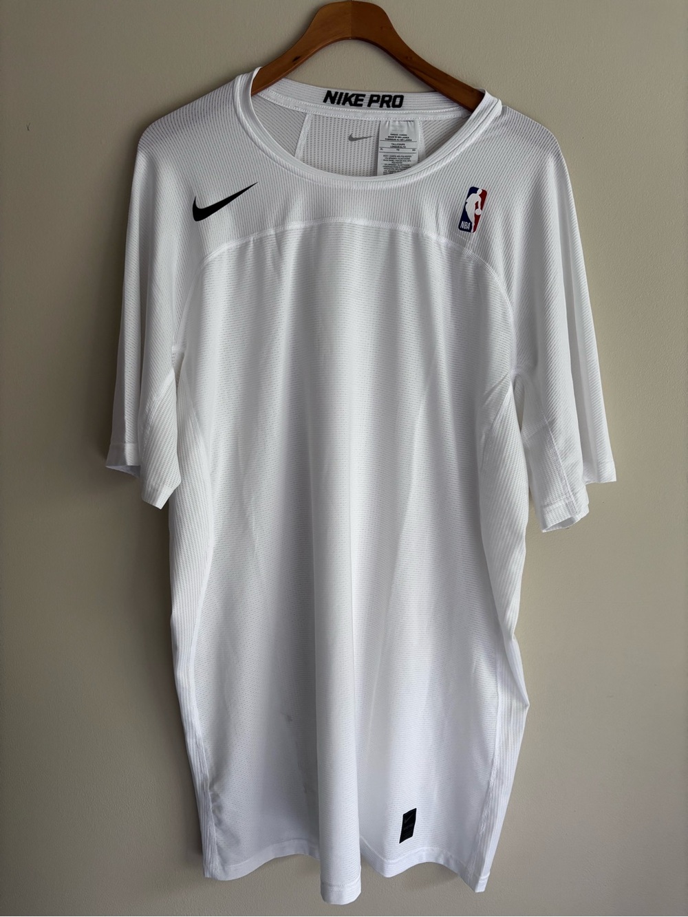 Nike Pro NBA HyperCool Compression Short Sleeve Shirt White Mens XLT 880810-100
